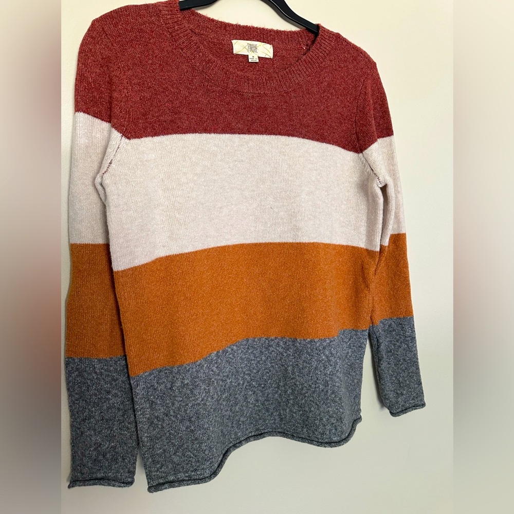NWOT. Pique Lightweight fall women’s sweater.